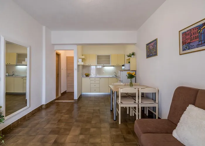 Viola Apartament