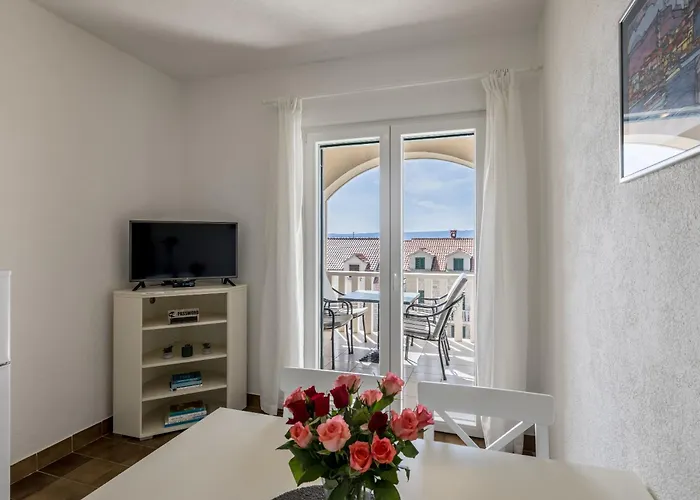 Apartment Viola