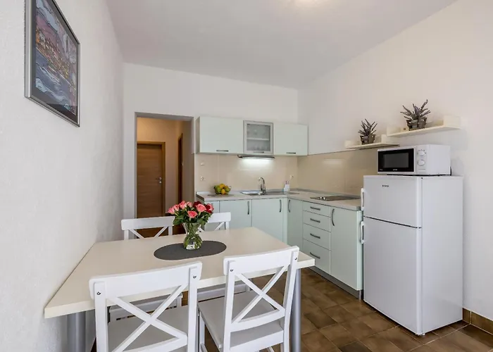 Apartment Viola